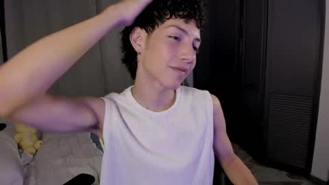 Snapshot of philipe_moonlight_ chatting on 06.05.26 Phil. INDEPENDENT MODEL online show from 06.05.26