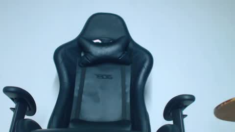 phlilloyhighclouds online show from 03.22.26