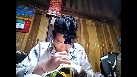 Snapshot of phuong_vietnam chatting on 04.19.26 phuong_vietnam online show from 04.19.26
