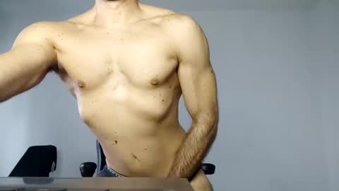 Snapshot of piacere39 chatting on 03.10.25 piacere39 online show from 03.10.25