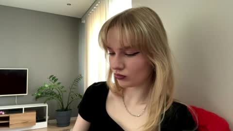 Snapshot of piastonesifer chatting on 06.16.26 Kristie online show from 06.16.26
