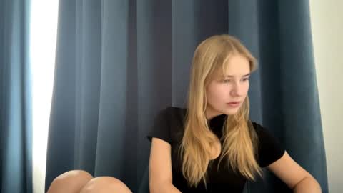 Snapshot of piastonesifer chatting on 07.21.26 Kristie online show from 07.21.26
