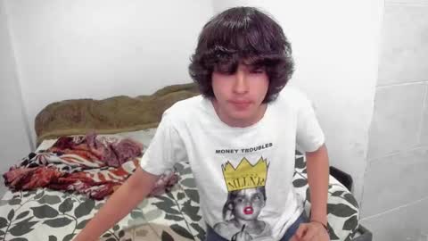 picaszomilos350 online show from 11.26.25