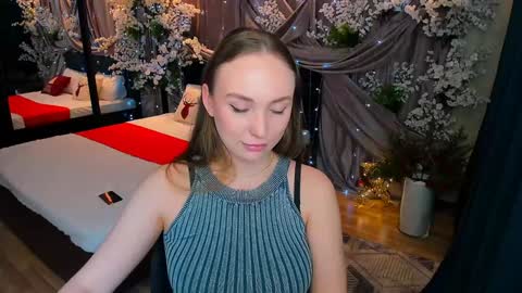 Snapshot of pieceofinspiration chatting on 12.27.24 Emelie online show from 12.27.24
