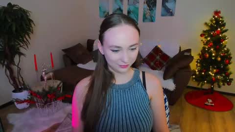 Snapshot of pieceofinspiration chatting on 01.17.25 Emelie online show from 01.17.25