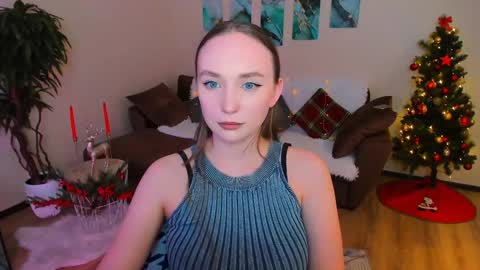 Snapshot of pieceofinspiration chatting on 01.17.25 Emelie online show from 01.17.25