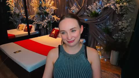 Snapshot of pieceofinspiration chatting on 01.26.25 Emelie online show from 01.26.25