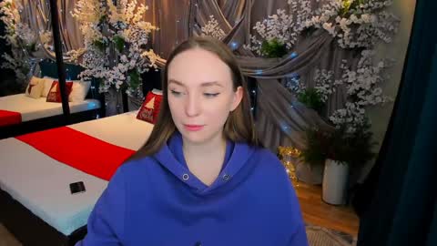 Snapshot of pieceofinspiration chatting on 01.29.25 Emelie online show from 01.29.25