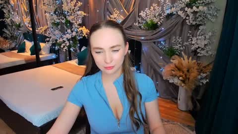 Snapshot of pieceofinspiration chatting on 02.26.25 Emelie online show from 02.26.25