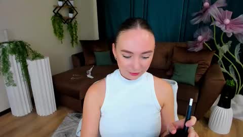 Snapshot of pieceofinspiration chatting on 09.26.25 Emelie online show from 09.26.25