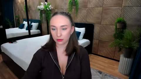 Snapshot of pieceofinspiration chatting on 10.16.25 Emelie online show from 10.16.25