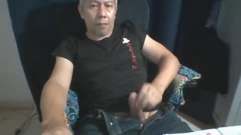 Snapshot of piedrete chatting on 10.20.25 piedrete online show from 10.20.25
