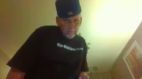 Snapshot of pierce702420 chatting on 03.30.26 pierce702420 online show from 03.30.26