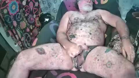 Snapshot of piercecox13 chatting on 04.01.26 piercecox13 online show from 04.01.26