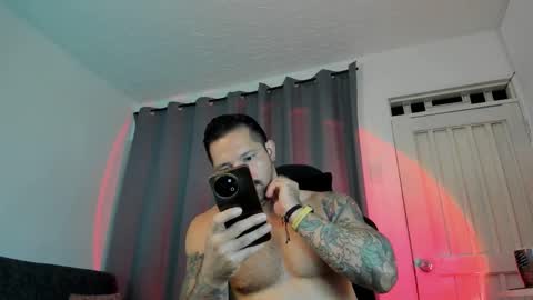 Pierre online show from 11.03.25