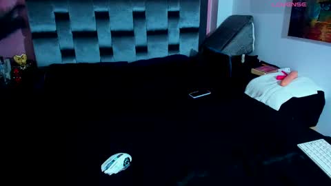Snapshot of piggy_eddy chatting on 01.22.25  Eddy Brock... Its a pleasure to talk to...  online show from 01.22.25
