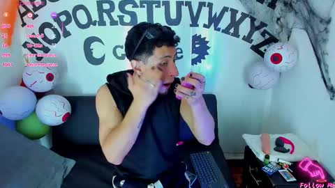 Snapshot of piggy_eddy chatting on 10.23.25  Eddy Brock... Its a pleasure to talk to...  online show from 10.23.25