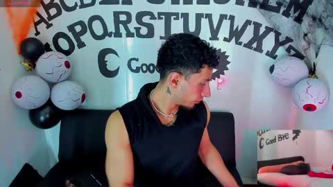 Snapshot of piggy_eddy chatting on 10.26.25  Eddy Brock... Its a pleasure to talk to...  online show from 10.26.25