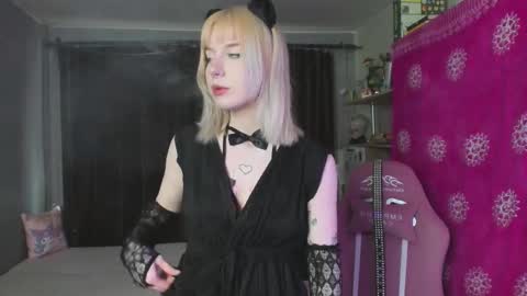 piginnya online show from 09.20.25