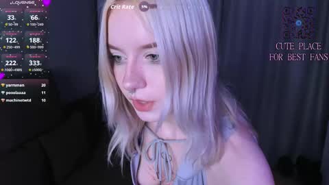 Snapshot of piginnya chatting on 03.04.26 piginnya online show from 03.04.26