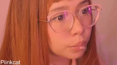 Snapshot of piinkcat chatting on 03.03.25 Emi online show from 03.03.25