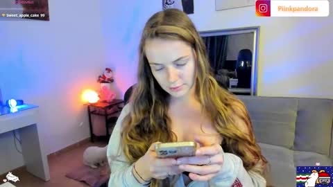 PiinkPandora online show from 01.10.26