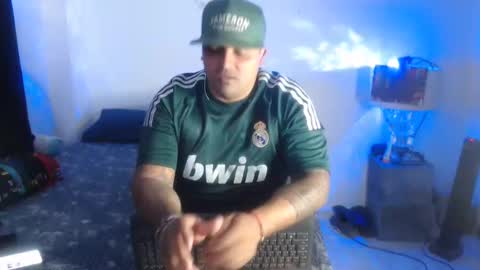 pikoro_gomez online show from 02.10.25