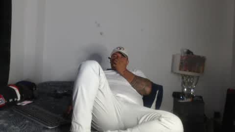 pikoro_gomez online show from 02.28.25