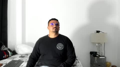 pikoro_gomez online show from 11.24.25