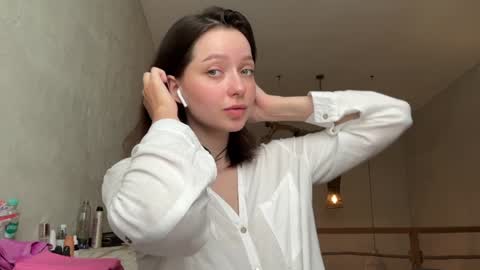 Trisha     online show from 01.30.25