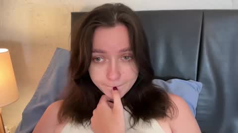 Trisha     online show from 02.22.25