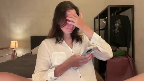 Trisha     online show from 03.11.25