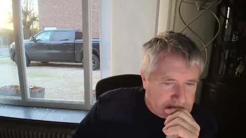 piloontje online show from 12.01.25