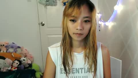 pinay beauty14 online show from 01.04.25