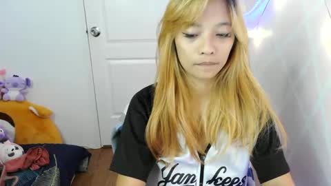 pinay beauty14 online show from 01.23.25