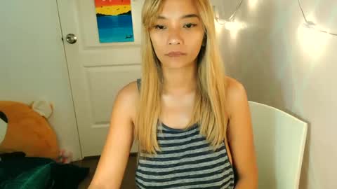 pinay beauty14 online show from 02.28.25