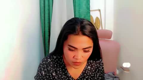 pinay_cristine online show from 12.15.25