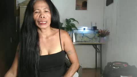 Snapshot of pinay_hazel chatting on 06.24.26 hazel online show from 06.24.26