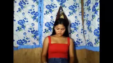 Snapshot of pinay_just18th chatting on 04.28.26 pinay_just18th online show from 04.28.26