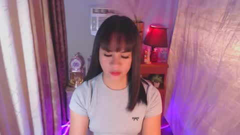 pinay_shawnx online show from 10.13.25