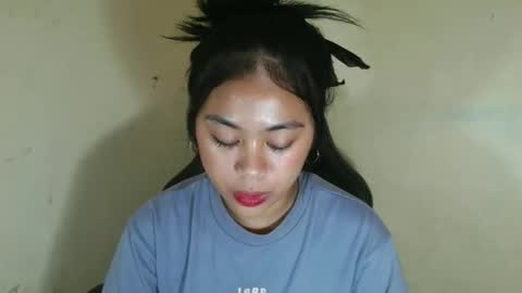 Snapshot of pinay_shinexxx chatting on 03.17.26 pinay_shinexxx online show from 03.17.26