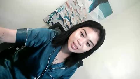 Snapshot of pinay_shinexxx chatting on 05.29.26 pinay_shinexxx online show from 05.29.26