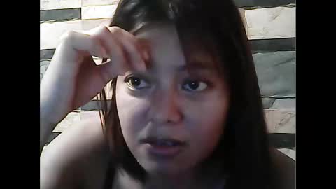 Snapshot of pinayhairyflower chatting on 04.29.26 Nica online show from 04.29.26