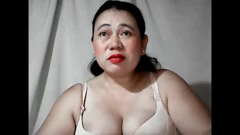 Snapshot of pinaymama12345 chatting on 04.27.26 pinaymama12345 online show from 04.27.26