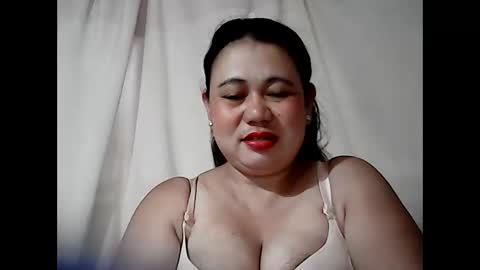 Snapshot of pinaymama12345 chatting on 05.28.26 pinaymama12345 online show from 05.28.26