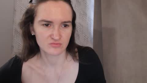       online show from 03.03.25