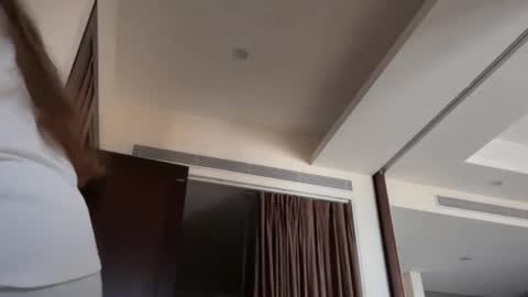 Snapshot of pingsonnenburg chatting on 12.18.25 Susie online show from 12.18.25