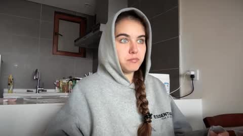 Snapshot of pingsonnenburg chatting on 01.07.26 Susie online show from 01.07.26