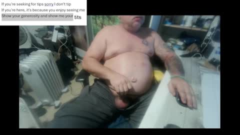 Snapshot of pini_z chatting on 01.22.25 pini_z online show from 01.22.25