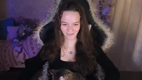 Stephanie online show from 12.15.25